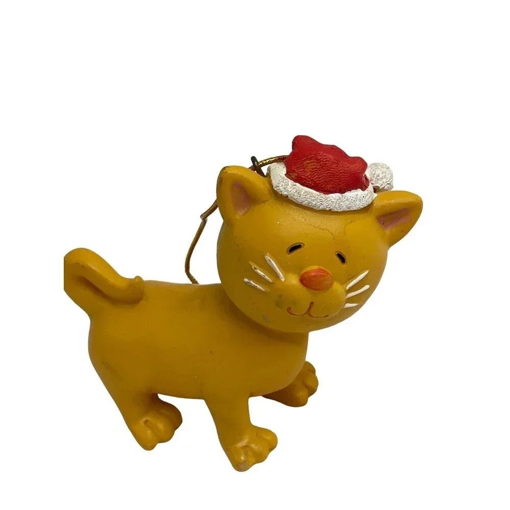 Vintage Ceramic Yellow Cat Kitten in Christmas Ornament 3”